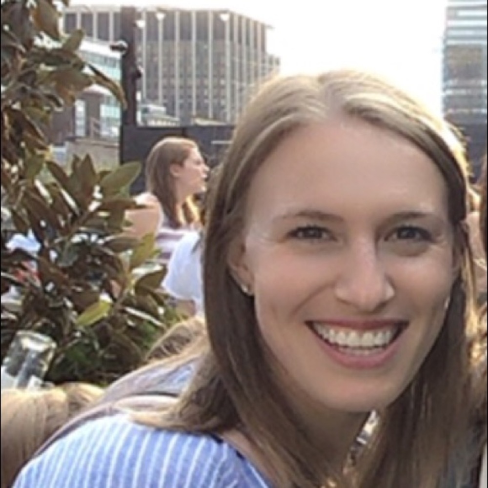 Meet your Posher, Lauren